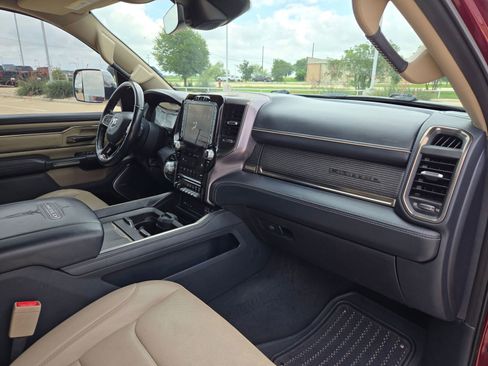 Used 2019 RAM 1500 Limited RWD image 26