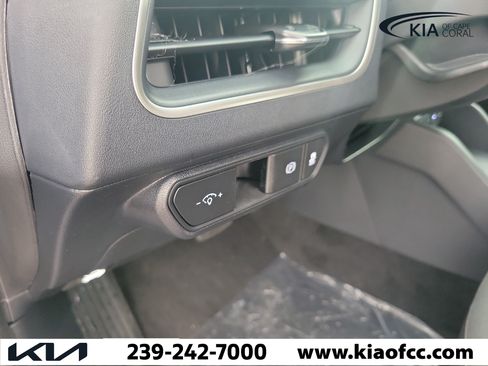 New 2026 Kia K4 FWD image 26