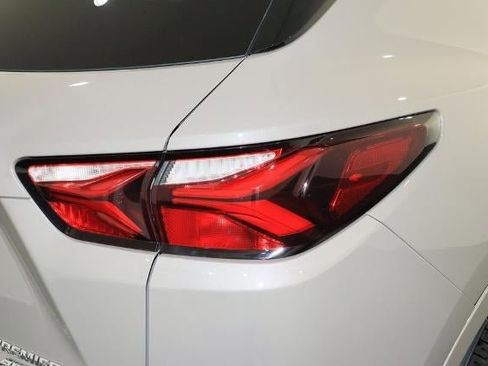 Used 2021 Chevrolet Blazer Premier w/ Driver Confidence II Package image 11