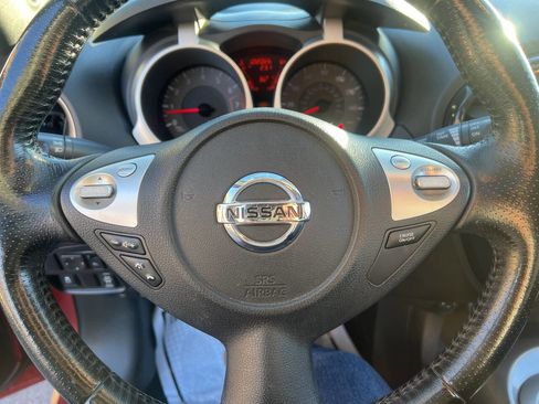 Used 2012 Nissan Juke SV image 25