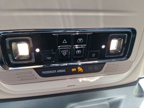 Used 2024 Lincoln Corsair Premiere w/ Equipment Group 101A image 28