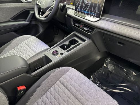 New 2026 Volkswagen Tiguan S AWD/4WD image 15