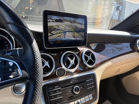 Used 2019 Mercedes-Benz CLA 250 image 42