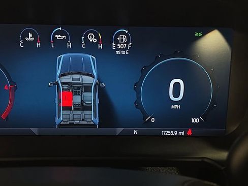 Used 2025 Ford F350 Lariat w/ FX4 Off-Road Package image 15