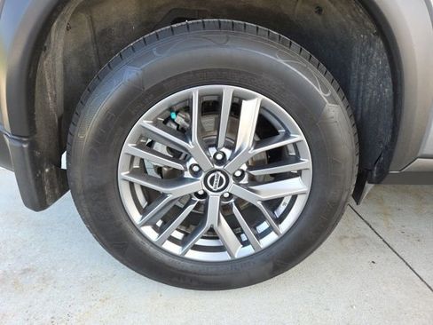 Used 2021 Nissan Rogue S AWD/4WD image 63
