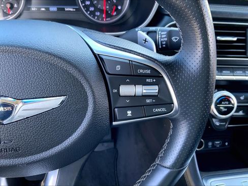 Used 2019 Genesis G70 2.0T Advanced w/ Dynamic Package image 22