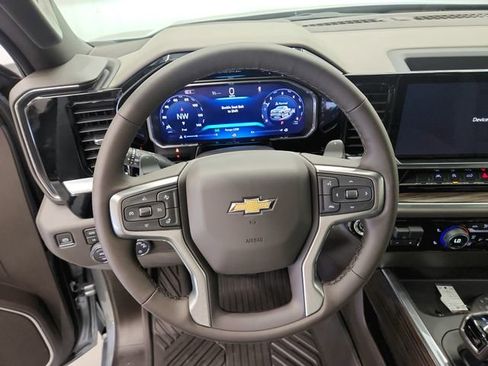 New 2026 Chevrolet Silverado 1500 LT w/ Z71 Off-Road Package AWD/4WD image 20
