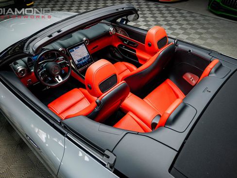 Used 2023 Mercedes-Benz SL 63 AMG 4MATIC image 79
