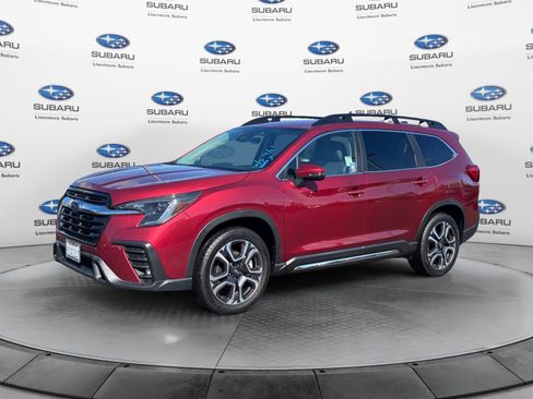 Used 2023 Subaru Ascent Limited AWD/4WD image 2