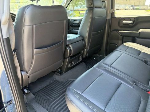 Used 2022 Chevrolet Silverado 1500 Custom RWD image 16
