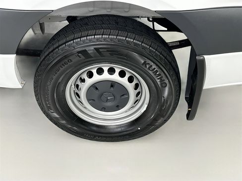 New 2025 Mercedes-Benz Sprinter 2500 image 30