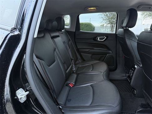 Used 2022 Jeep Compass Trailhawk w/ Trailhawk Elite Group image 31