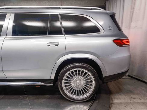 Certified 2023 Mercedes-Benz Maybach GLS 600 4MATIC image 8