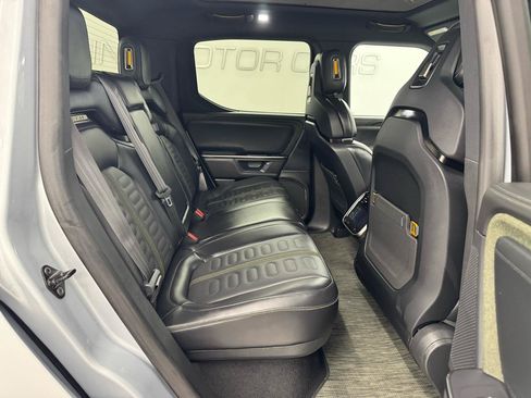 Used 2025 Rivian R1T Adventure AWD/4WD image 15