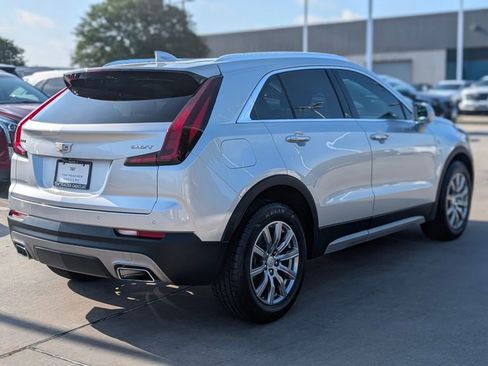 Used 2019 Cadillac XT4 Premium Luxury FWD image 5
