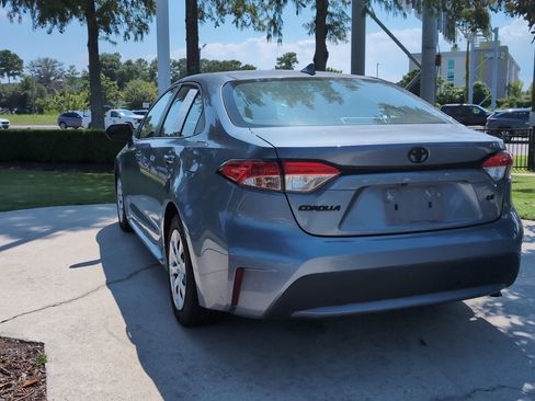 Used 2021 Toyota Corolla LE FWD image 8
