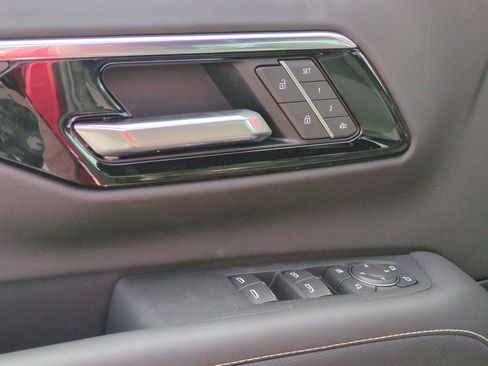 New 2025 Chevrolet Tahoe Premier image 22