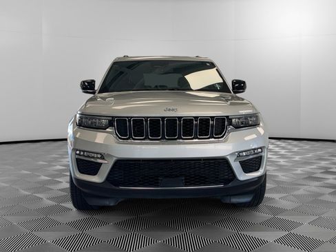 Used 2024 Jeep Grand Cherokee Limited 4xe AWD/4WD image 3