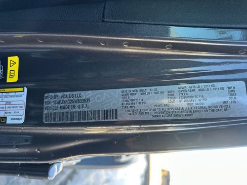 Used 2025 Jeep Wrangler Rubicon image 20