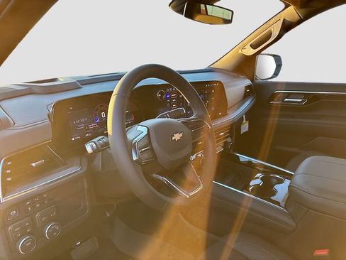 New 2026 Chevrolet Tahoe LS image 7