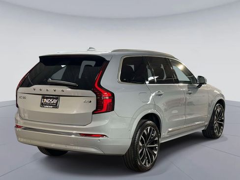 Used 2025 Volvo XC90 B6 Plus AWD/4WD image 10