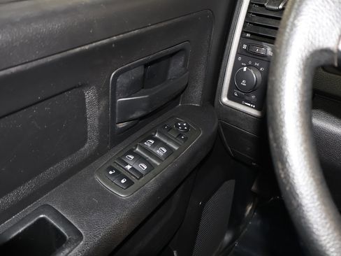 Used 2014 RAM 1500 Express w/ Black Ram 1500 Express Group image 31