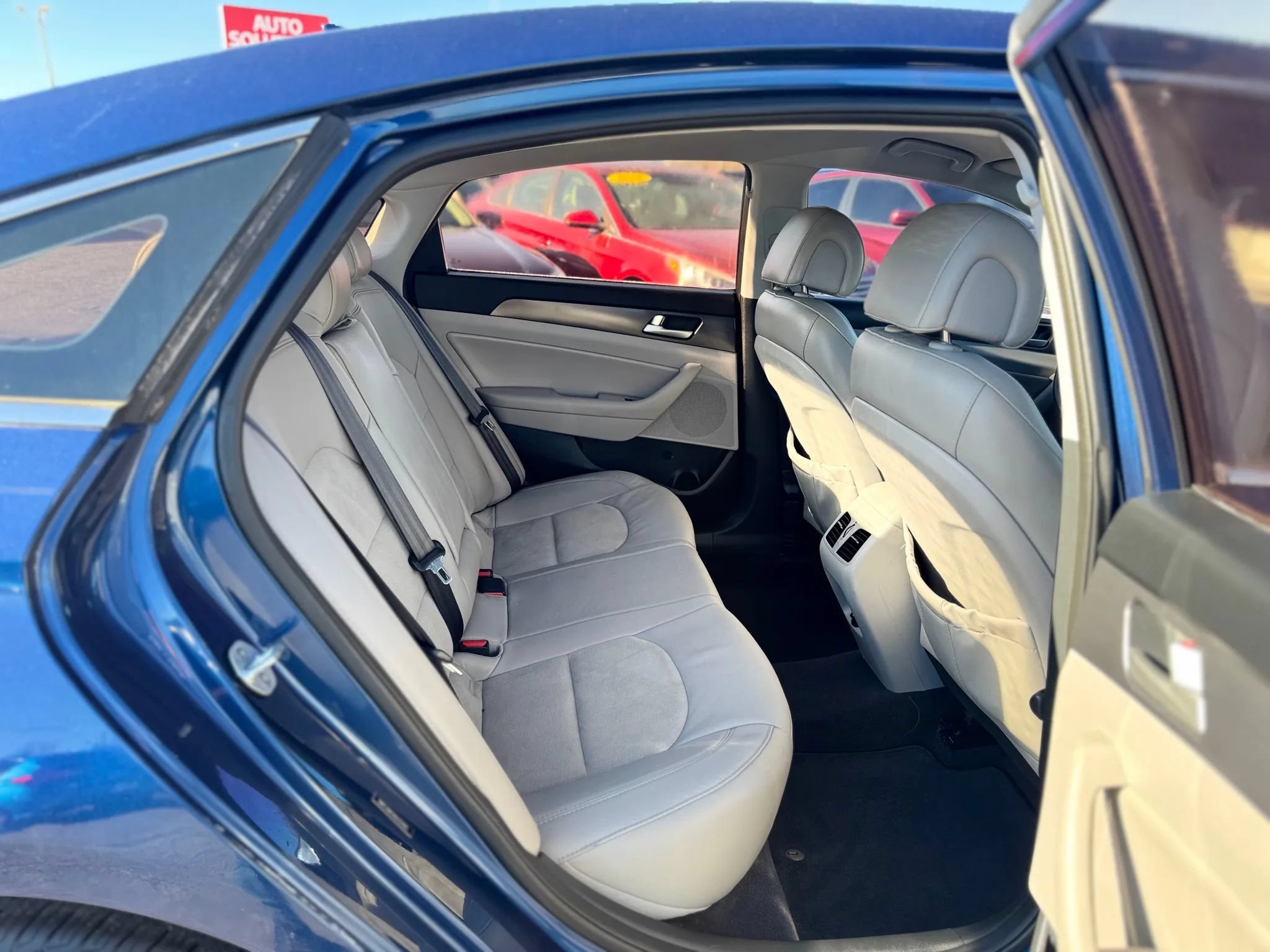 Used 2016 Hyundai Sonata Sport w/ Option Group 02 FWD image 35