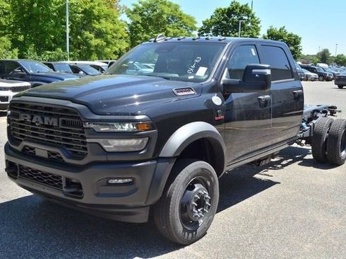 New 2026 RAM 5500 Tradesman AWD/4WD image 4