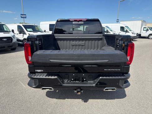 Used 2025 GMC Sierra 1500 Denali AWD/4WD image 20