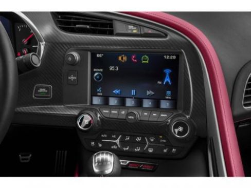 Used 2015 Chevrolet Corvette Z06 w/ 3LZ Preferred Equipment Group image 13