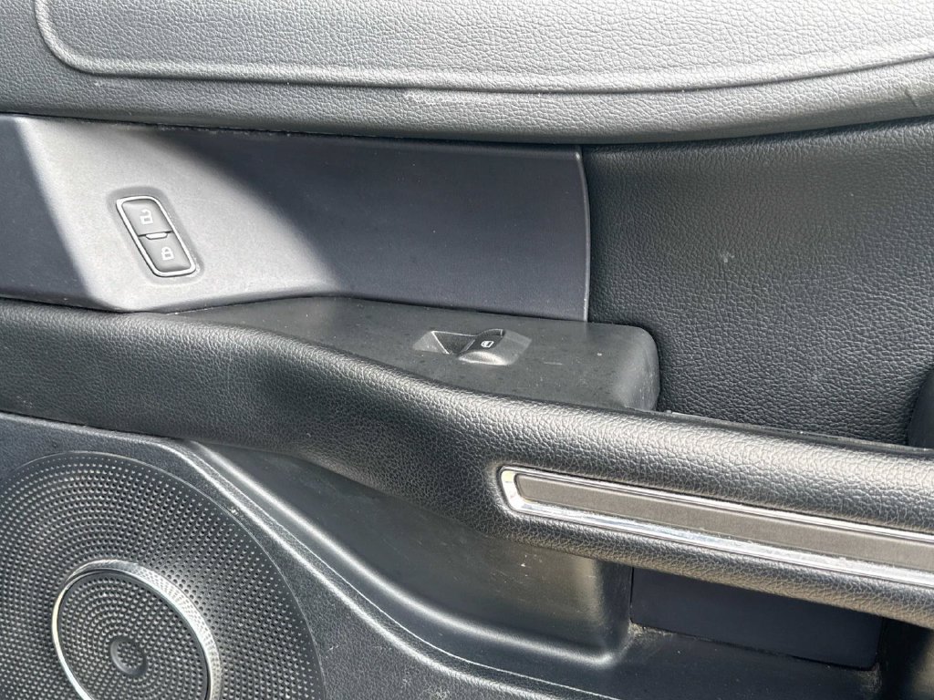 Used 2021 Ford Expedition XLT RWD image 19