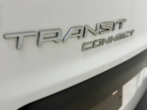 Used 2018 Ford Transit Connect XL image 9