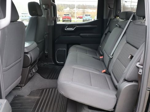 Used 2024 GMC Sierra 1500 Elevation image 37