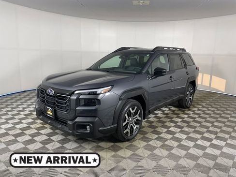 Used 2026 Subaru Outback Touring XT AWD/4WD image 1