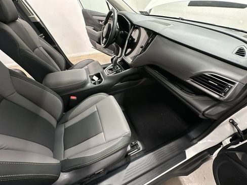 Used 2025 Subaru Outback Onyx Edition XT image 21