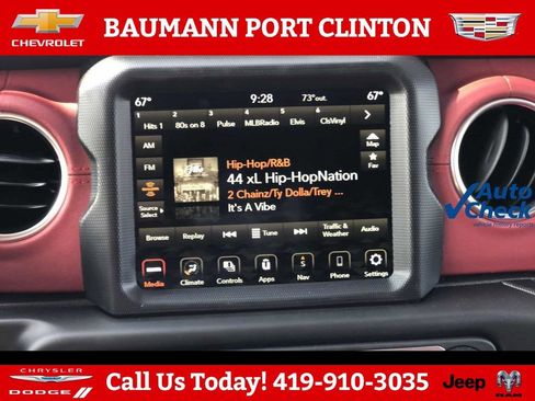New 2023 Jeep Wrangler Unlimited Rubicon 4xe AWD/4WD image 18