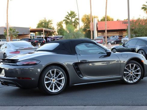Used 2017 Porsche 718 Boxster image 65