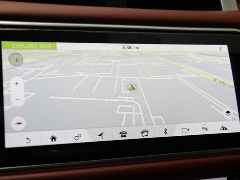 Used 2020 Land Rover Range Rover Sport HST image 9