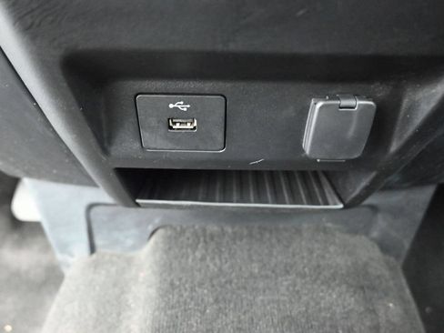 Used 2019 Ford F150 XL w/ Equipment Group 101A Mid AWD/4WD image 17