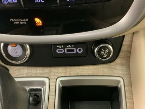 Used 2023 Nissan Murano SL w/ SL Moonroof Package FWD image 20