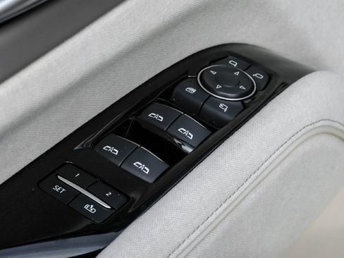 Used 2021 Cadillac Escalade Sport Platinum AWD/4WD image 53