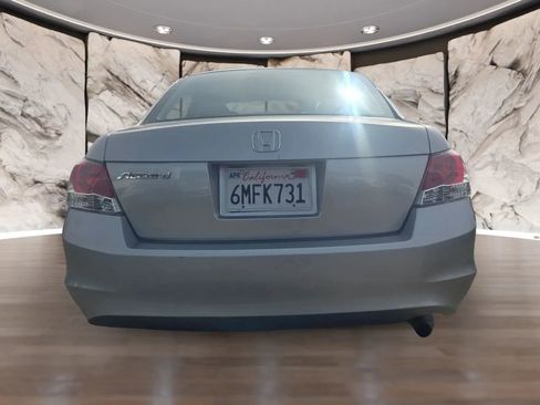 Used 2010 Honda Accord LX image 7