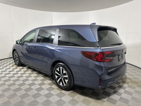 Used 2025 Honda Odyssey EX-L image 5