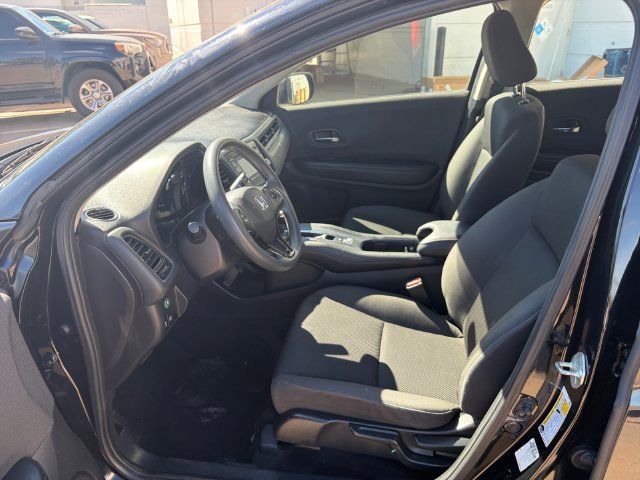 Used 2021 Honda HR-V LX image 27