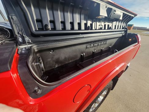 Used 2020 RAM 2500 Laramie image 15