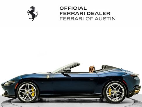 Used 2026 Ferrari Roma Spider RWD image 4