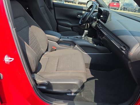 Certified 2026 Honda HR-V Sport image 30