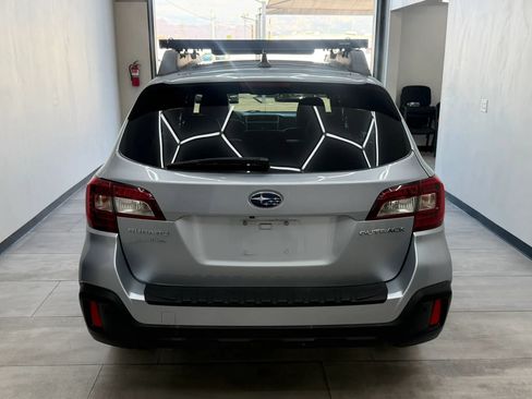 Used 2018 Subaru Outback 2.5i Limited AWD/4WD image 7
