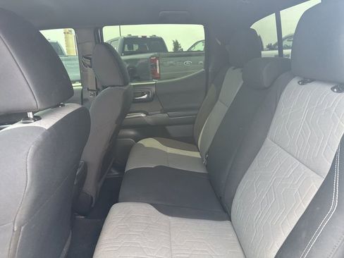 Used 2023 Toyota Tacoma TRD Sport w/ Technology Package RWD image 11