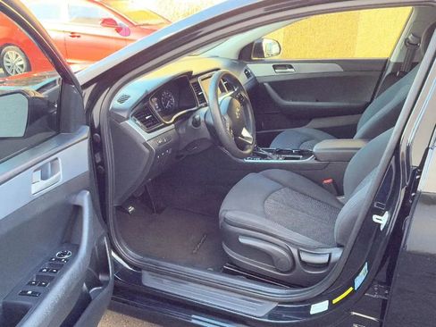 Used 2018 Hyundai Sonata SE image 23